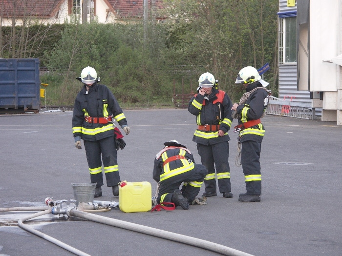 3. Mannschaftsübung 26.04.07 018.JPG